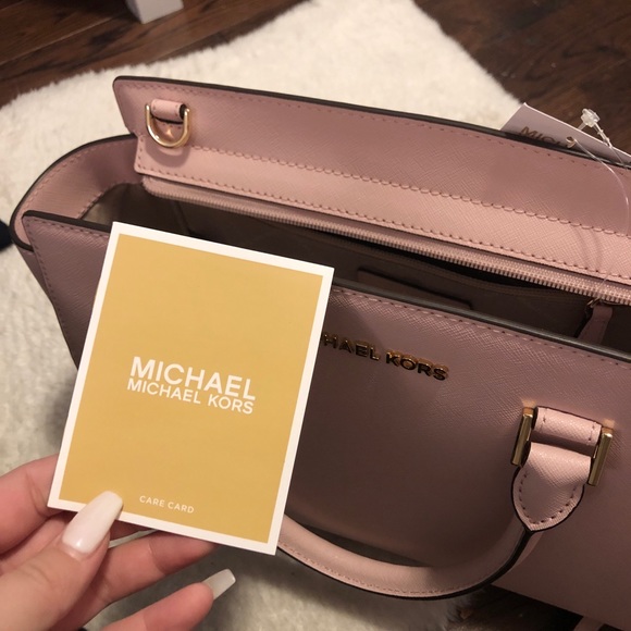 Michael Kors Plush Pink Purse - Picture 6 of 6
